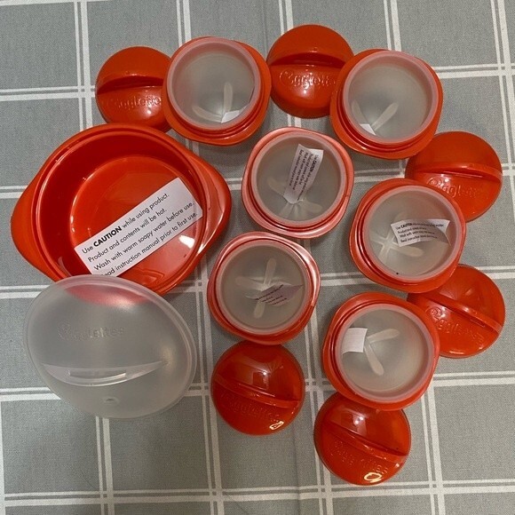 NWOB Egglettes Egg Cooker Hard Boiled Eggs w/out the Shell 6) Cups & 1) Cooker - Picture 7 of 7